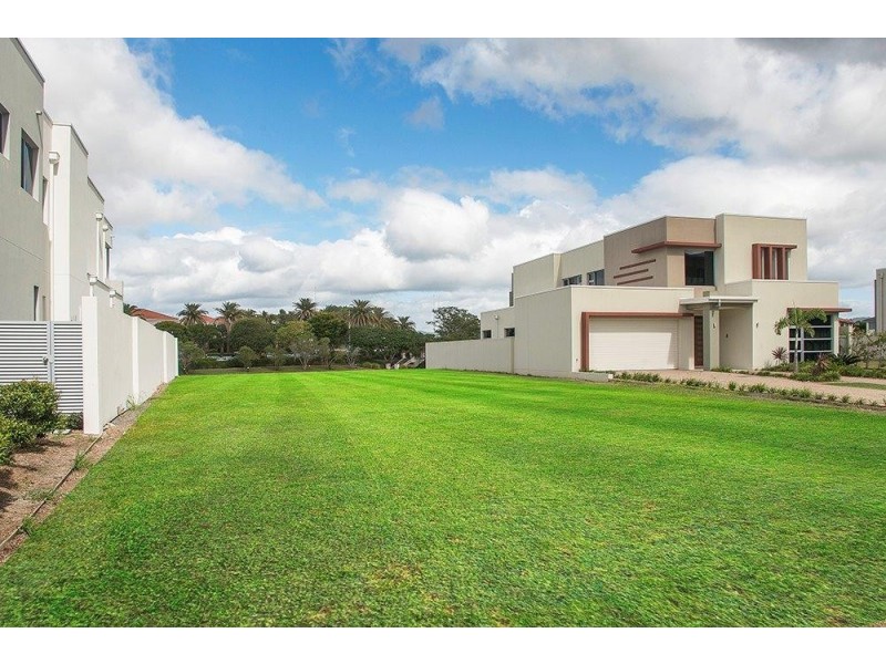 7423 Ellensbrook Drive, Hope Island QLD 4212