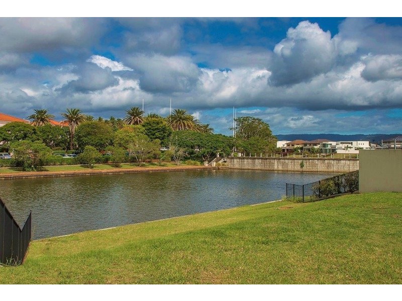 7423 Ellensbrook Drive, Hope Island QLD 4212