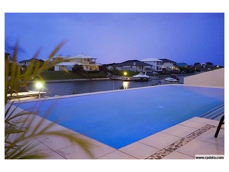 59 Coomera Court, Helensvale QLD 4212