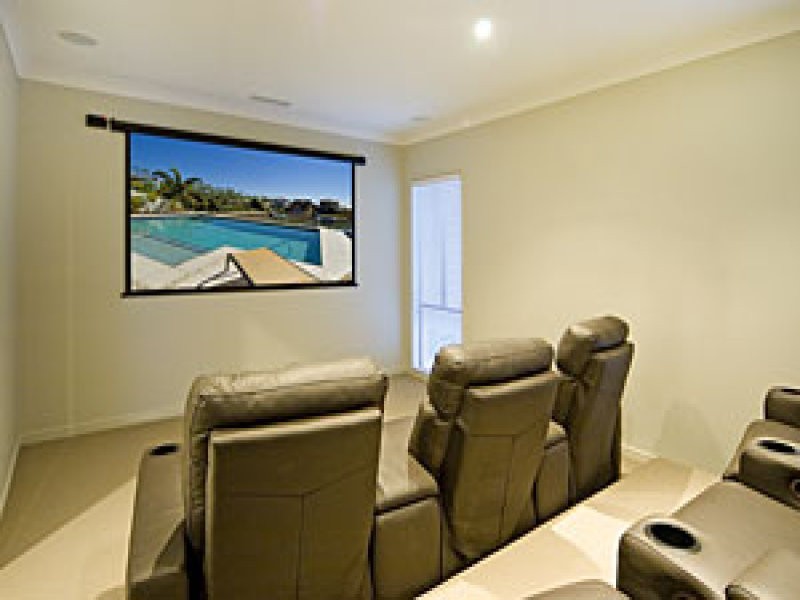 59 Coomera Court, Helensvale QLD 4212