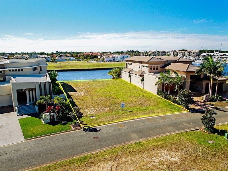2209 Taromeo Court, Hope Island QLD 4212