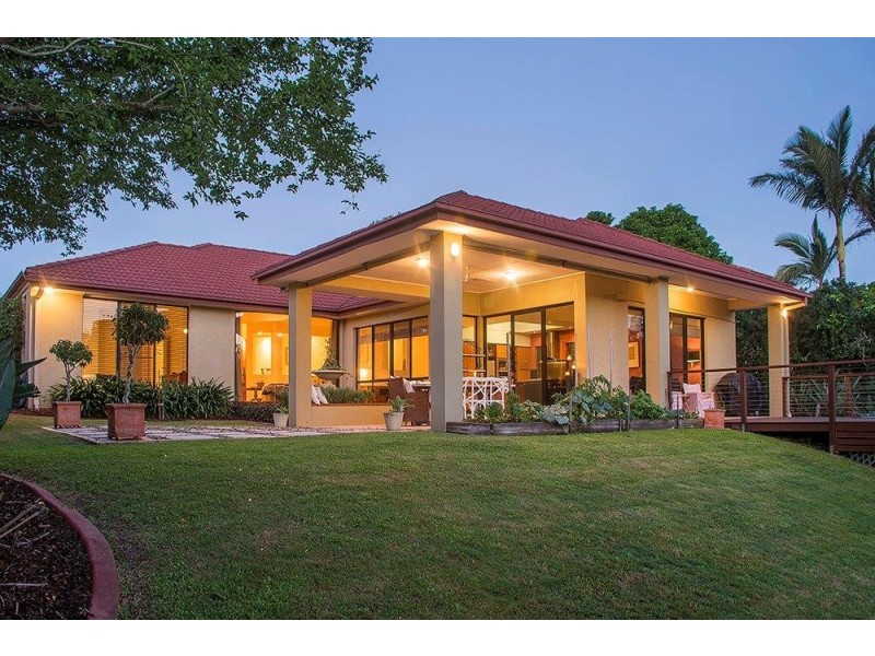 3147 Riverleigh Drive, Hope Island QLD 4212