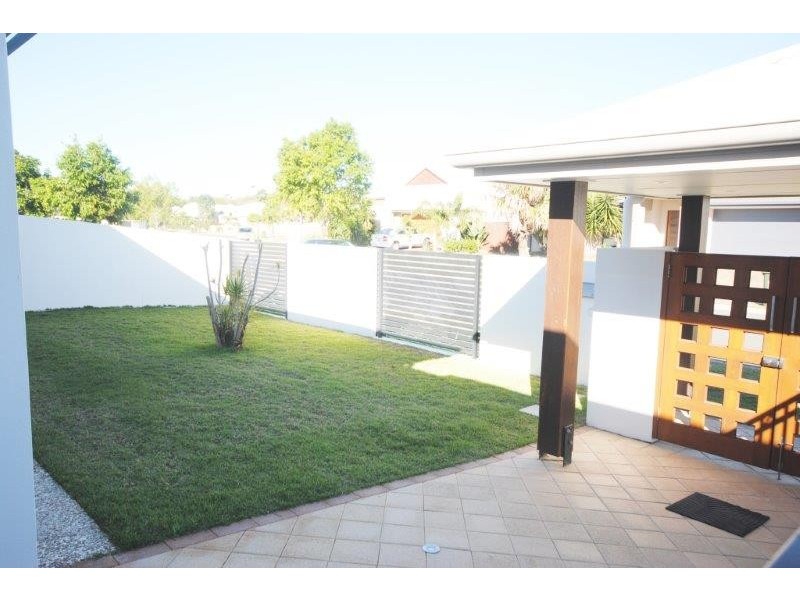 37 Southaven Drive, Helensvale QLD 4212