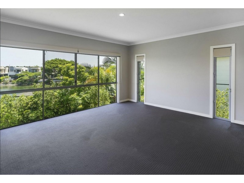 6167 Murten Court, Hope Island QLD 4212