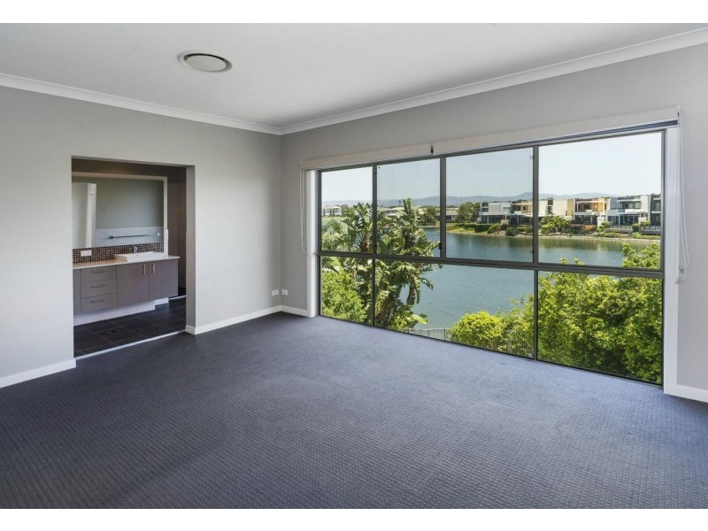 6167 Murten Court, Hope Island QLD 4212