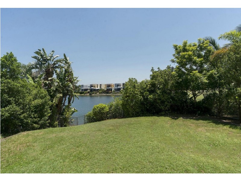 6167 Murten Court, Hope Island QLD 4212
