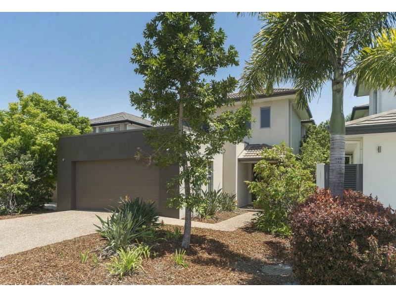 6167 Murten Court, Hope Island QLD 4212