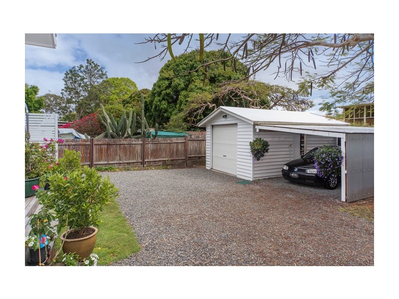 41 Victor Avenue, Paradise Point QLD 4216
