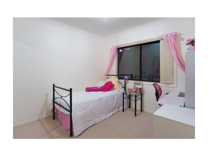 26 The Peninsula, Helensvale QLD 4212