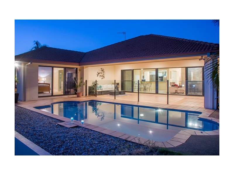 26 The Peninsula, Helensvale QLD 4212