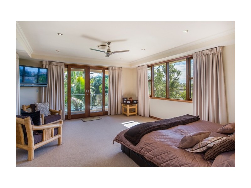 2580 Gracemere Cct North, Hope Island QLD 4212