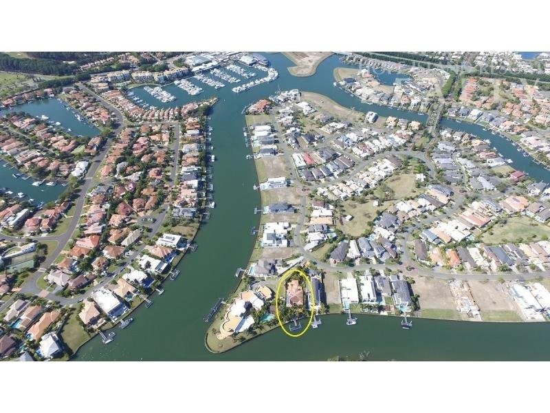 2580 Gracemere Cct North, Hope Island QLD 4212