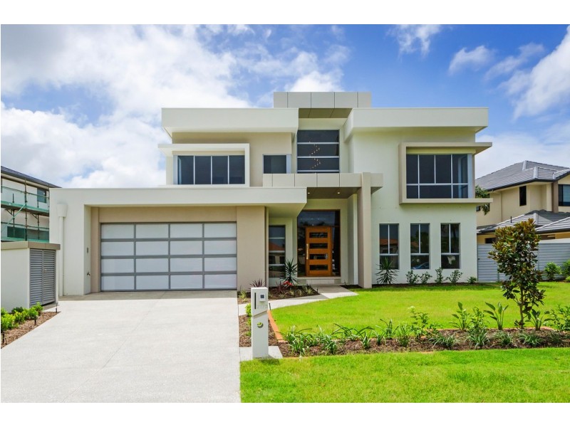 2173 Beaufort Way, Hope Island QLD 4212