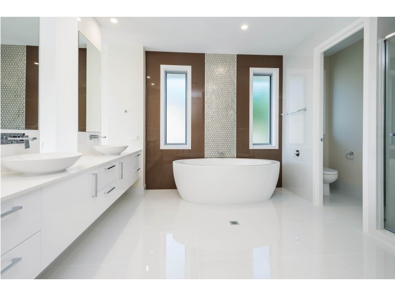 2173 Beaufort Way, Hope Island QLD 4212