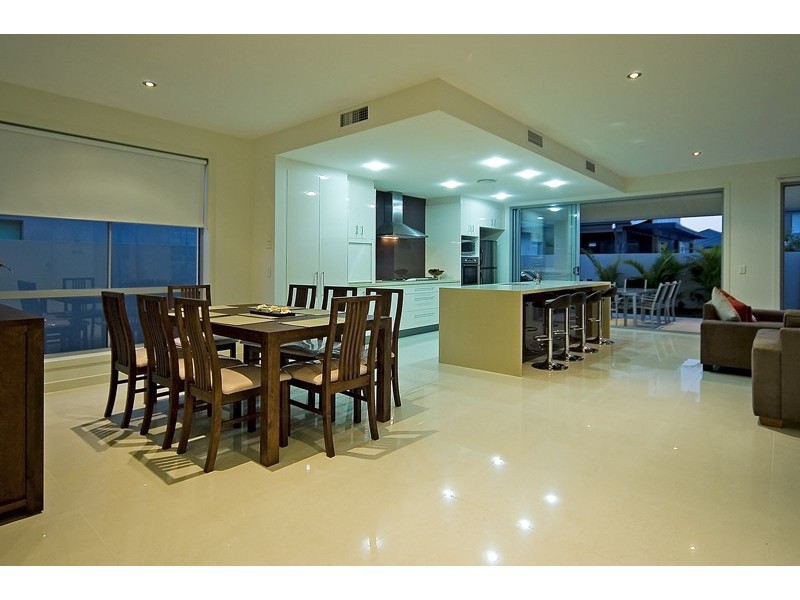 7 Palladium Boulevard, Hope Island QLD 4212