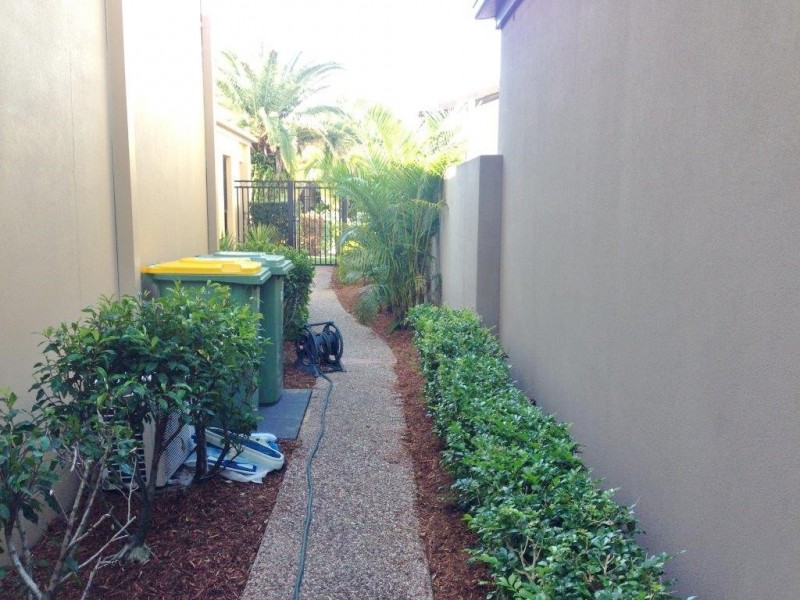 535 Oyster Cove Promenade, Helensvale QLD 4212