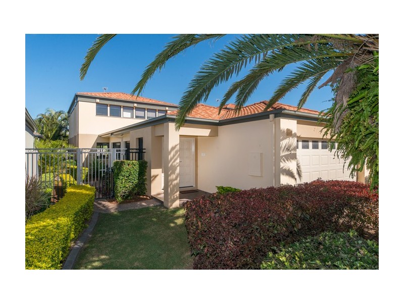 535 Oyster Cove Promenade, Helensvale QLD 4212