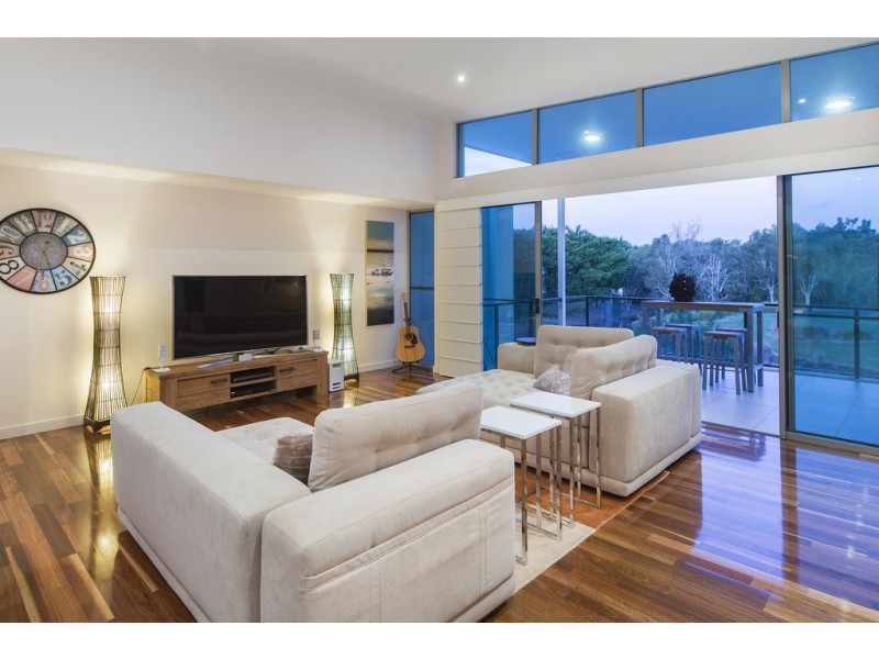 7506 The Links Springfield Drive, Hope Island QLD 4212