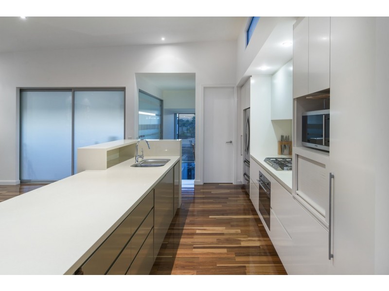 7506 The Links Springfield Drive, Hope Island QLD 4212