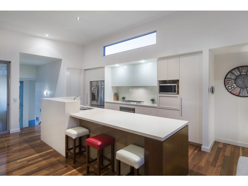 7506 The Links Springfield Drive, Hope Island QLD 4212