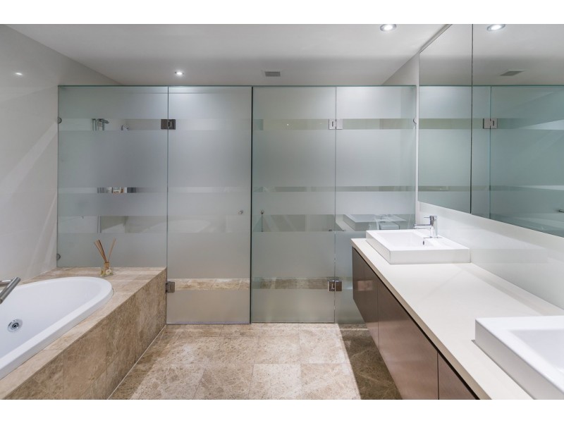 7506 The Links Springfield Drive, Hope Island QLD 4212