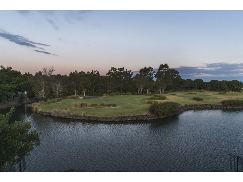 7506 The Links Springfield Drive, Hope Island QLD 4212