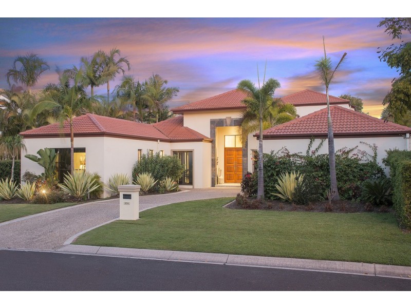 1094 Beechwood Drive, Hope Island QLD 4212