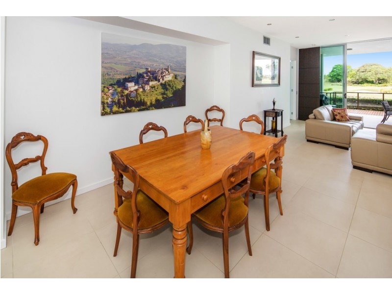 7519 The Links, Springfield Drive, Hope Island QLD 4212