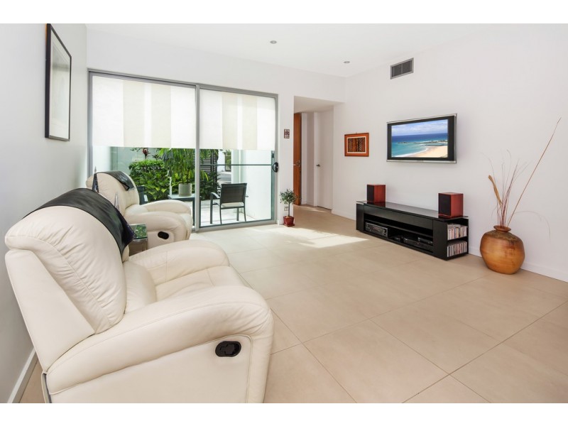 7519 The Links, Springfield Drive, Hope Island QLD 4212