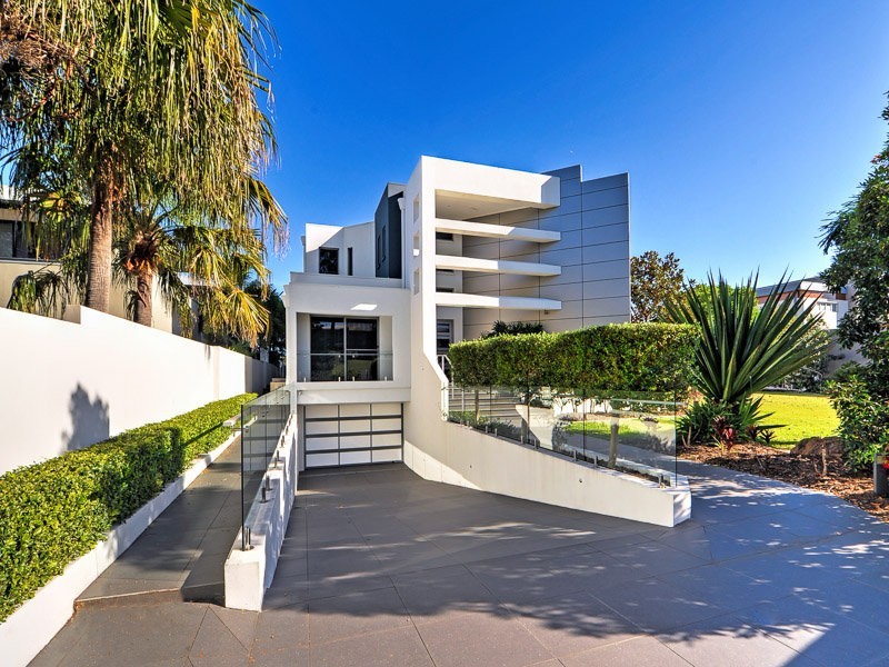 5250 Marine Drive North, Sanctuary Cove QLD 4212