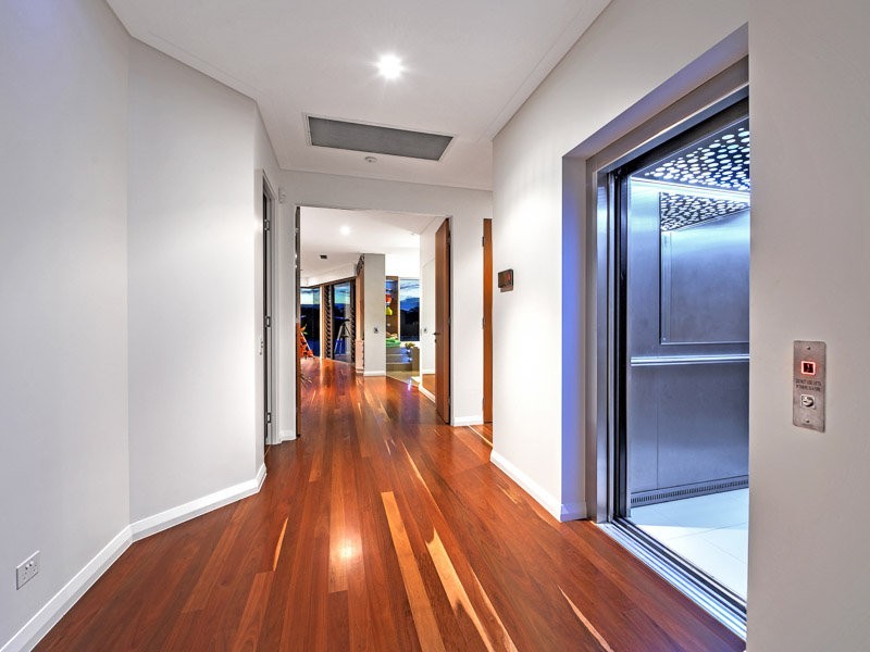 5250 Marine Drive North, Sanctuary Cove QLD 4212