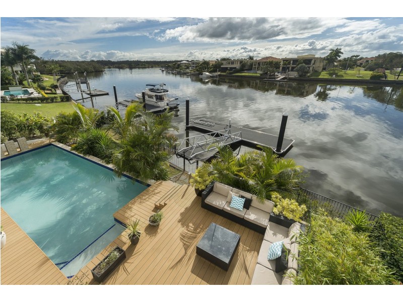 2602 Gracemere Cct North, Hope Island QLD 4212