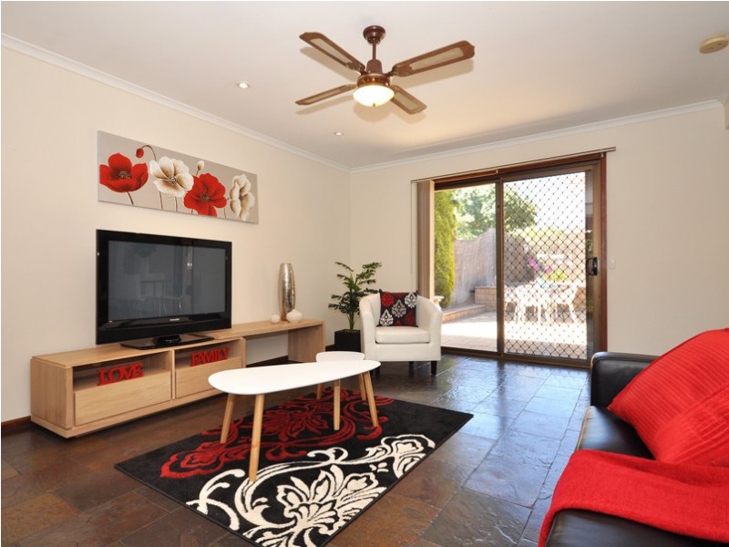 86 Adams Road, Trott Park SA 5158