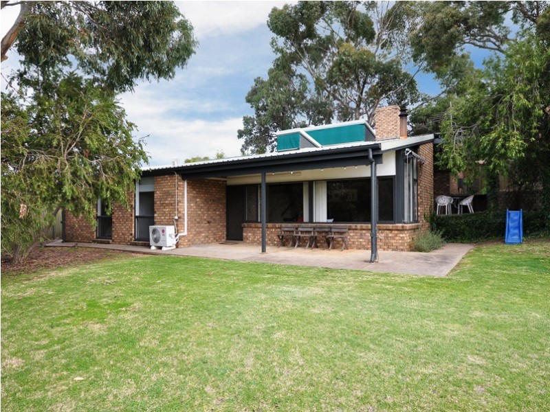 11 Ross Court, Coromandel Valley SA 5051