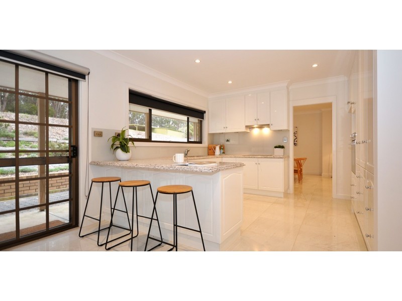 16 Nioka Drive, Ironbank SA 5153