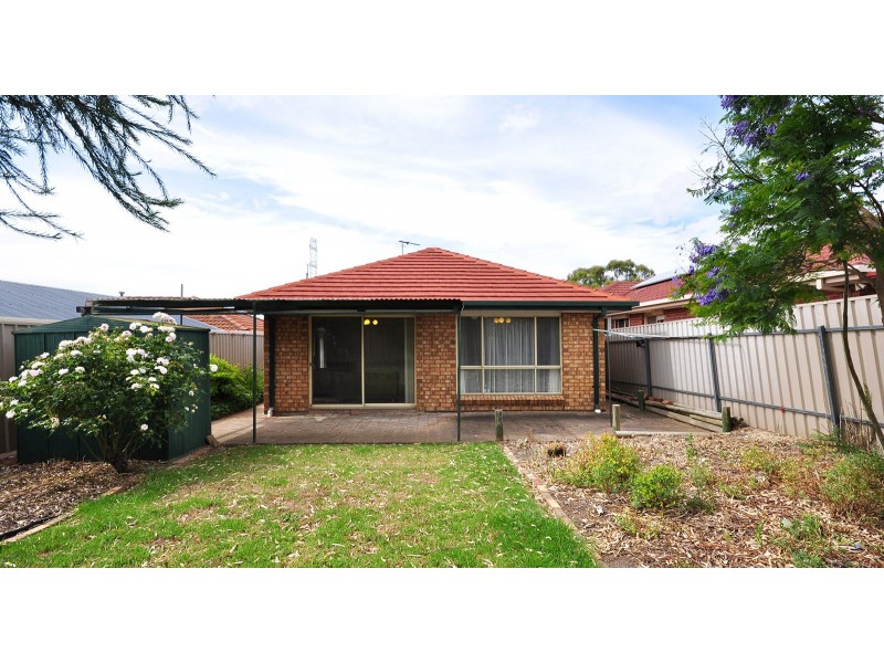 11 Ebony Court, Woodcroft SA 5162