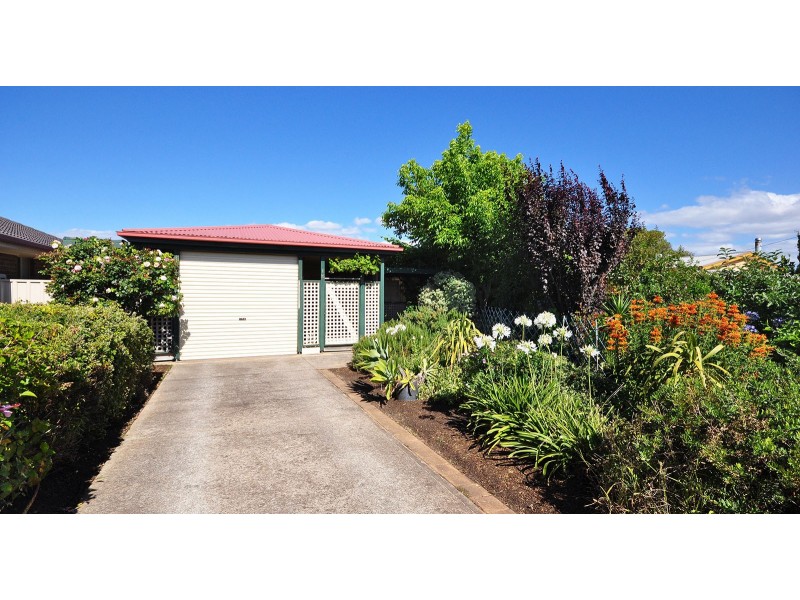 Unit 1/15 Rowley Road, Port Willunga SA 5173
