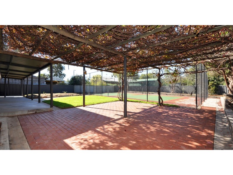 4 Marita Street, Morphett Vale SA 5162