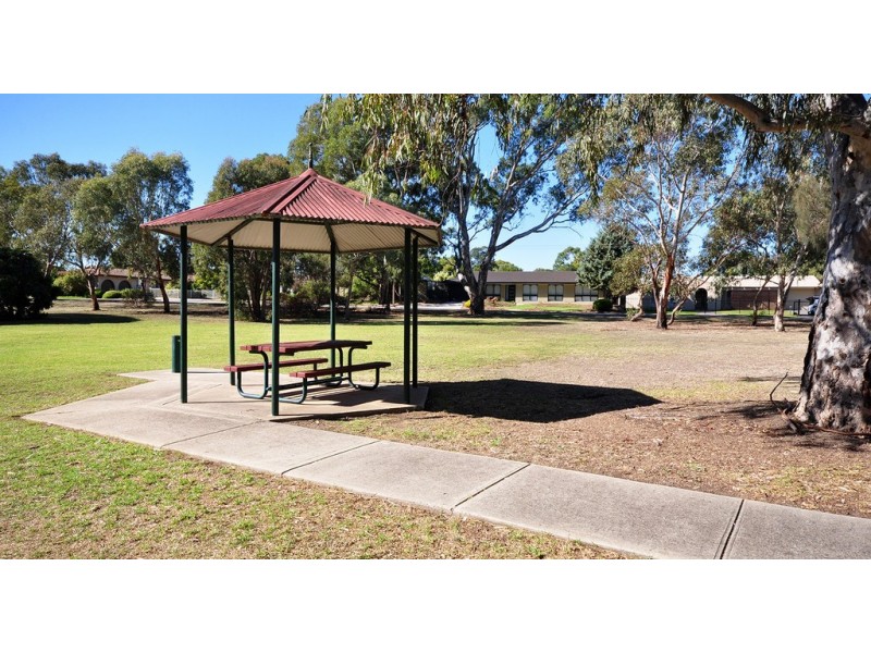 4 Marita Street, Morphett Vale SA 5162