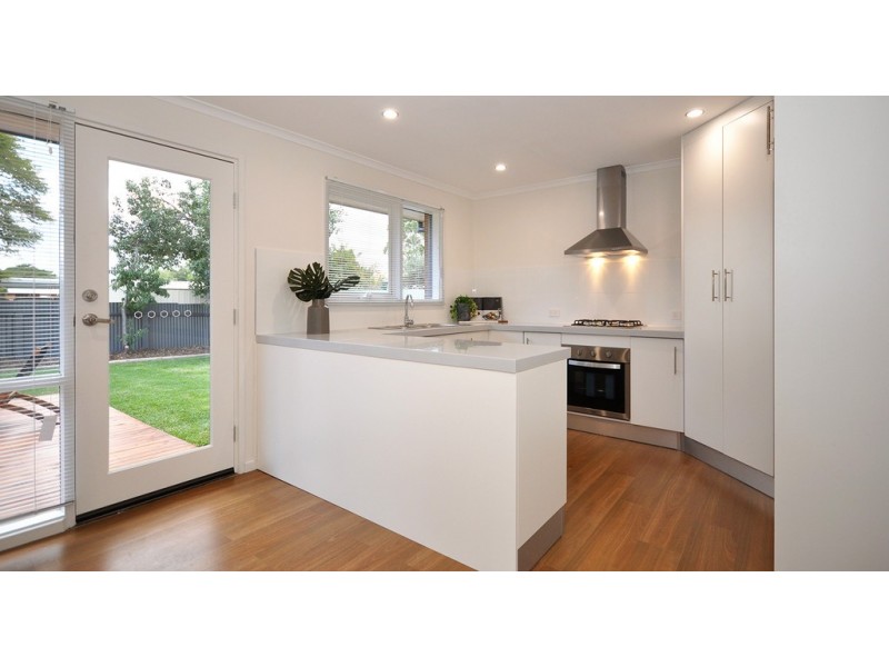 1 Holroyd Court, Morphett Vale SA 5162