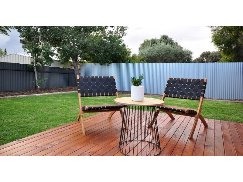 1 Holroyd Court, Morphett Vale SA 5162