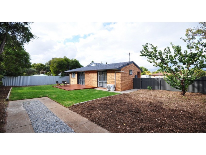 1 Holroyd Court, Morphett Vale SA 5162