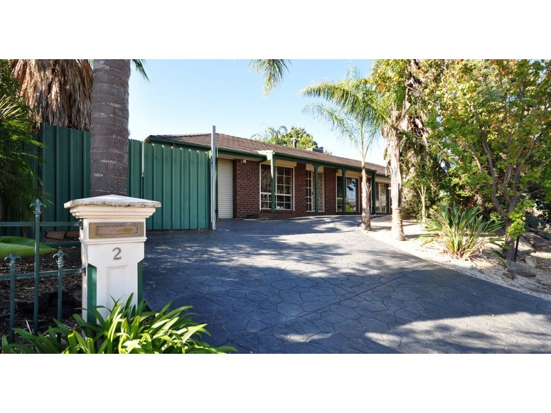 2 Cranbourne Drive, O’halloran Hill SA 5158