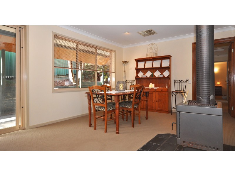 2 Cranbourne Drive, O’halloran Hill SA 5158