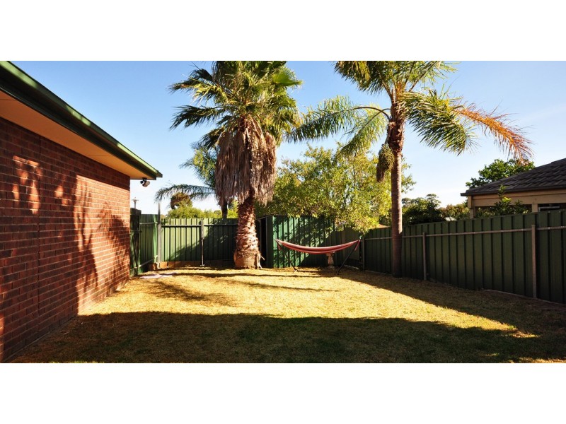 2 Cranbourne Drive, O’halloran Hill SA 5158
