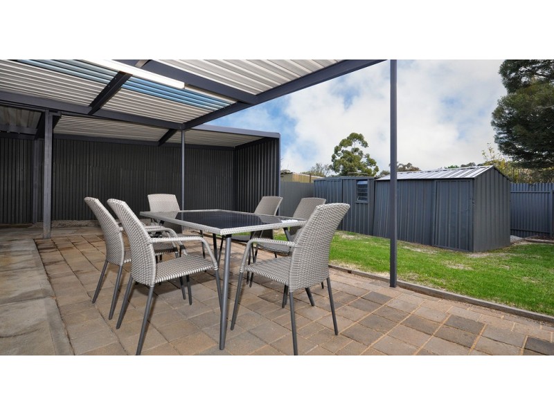 8 Rachel Court, Morphett Vale SA 5162