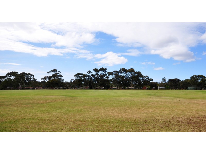 126 Richards Drive, Morphett Vale SA 5162