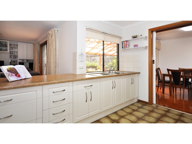 13 Tolcairn Crescent, Flagstaff Hill SA 5159