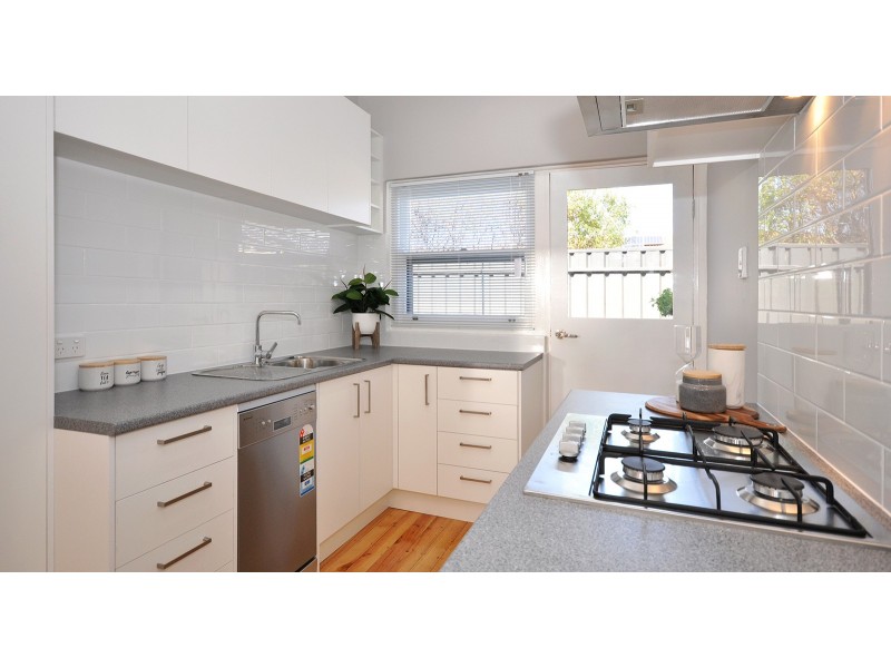 4/13 Whyte Street, Somerton Park SA 5044