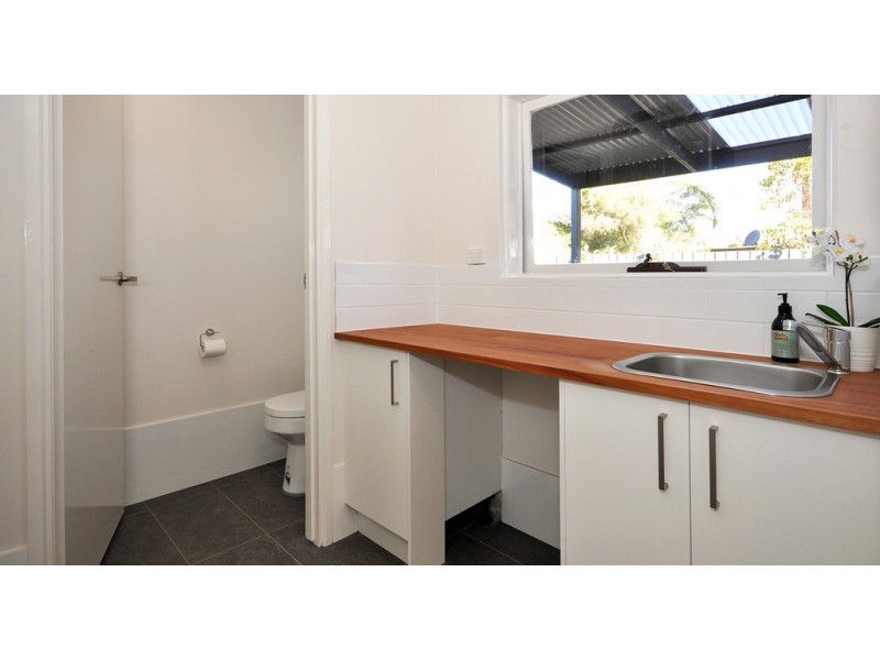 Unit 2, 43 Wallala Avenue, Park Holme SA 5043